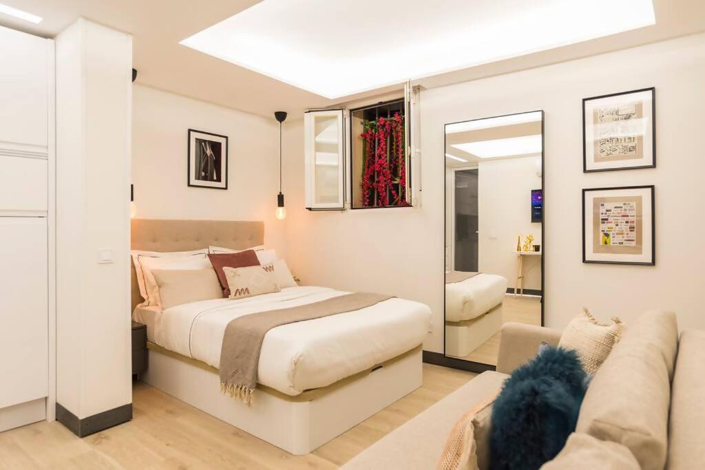 Plaza Cibeles Gran Viacolon Apartment มาดริด ภายนอก รูปภาพ